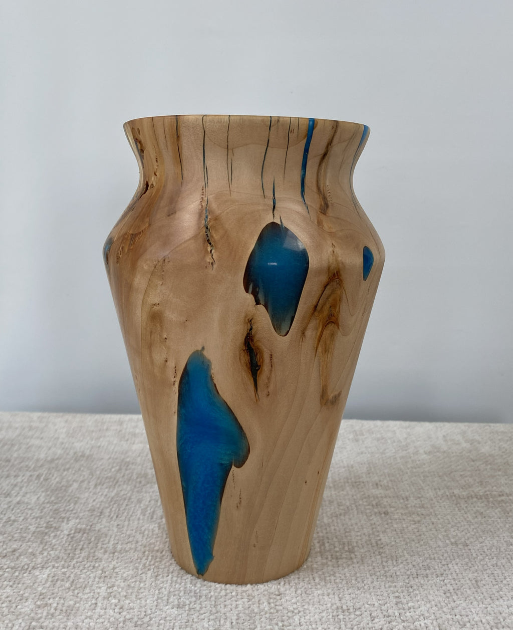 Blue River Willow – Handcrafted Corkscrew Willow Vase