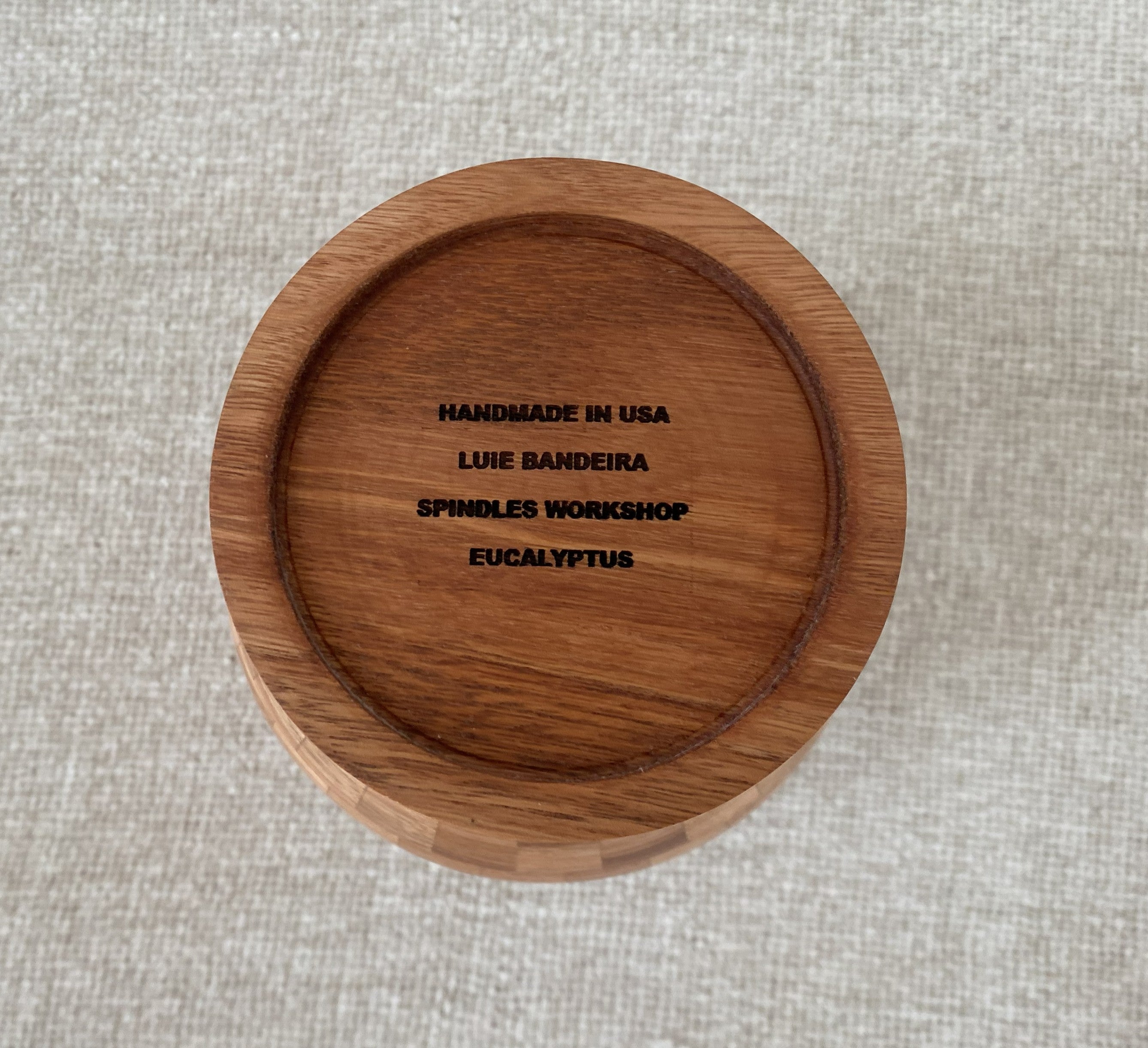 Eucalyptus Elegance – 121-Piece Segmented Vase