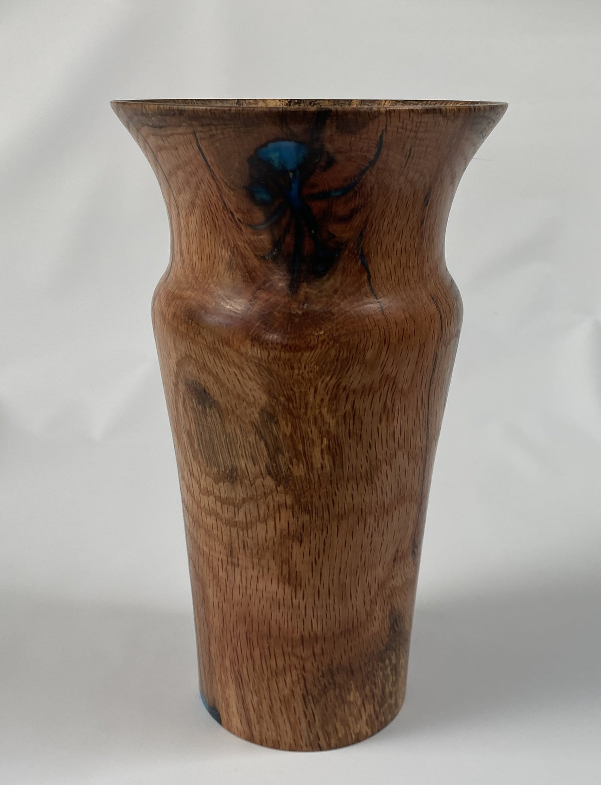 Oak Vase with Birds Mouth opening