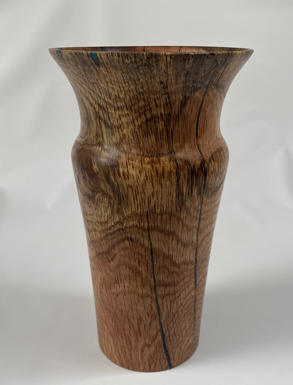 Oak Vase with Birds Mouth opening