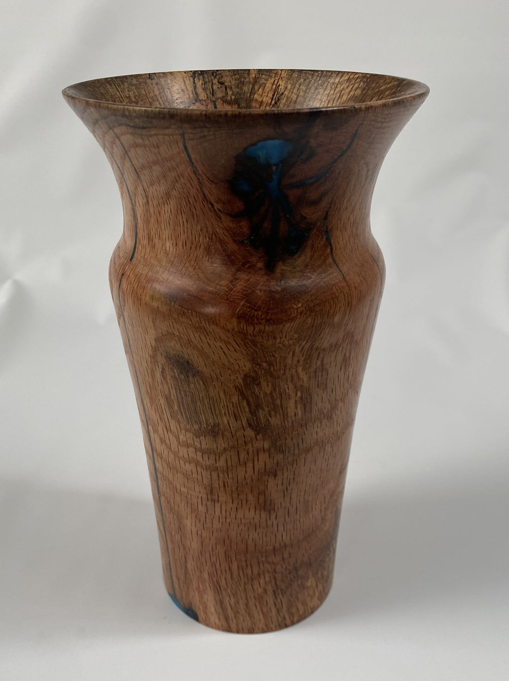 Oak Vase with Birds Mouth opening